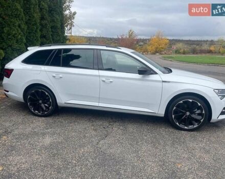 Білий Шкода Суперб, об'ємом двигуна 1.4 л та пробігом 107 тис. км за 24900 $, фото 23 на Automoto.ua