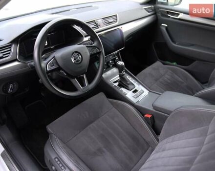 Белый Шкода Суперб, объемом двигателя 1.97 л и пробегом 196 тыс. км за 25500 $, фото 39 на Automoto.ua