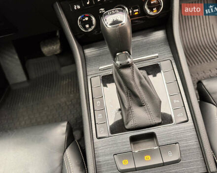 Белый Шкода Суперб, объемом двигателя 1.97 л и пробегом 219 тыс. км за 25500 $, фото 24 на Automoto.ua