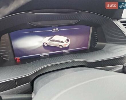 Белый Шкода Суперб, объемом двигателя 1.97 л и пробегом 193 тыс. км за 29999 $, фото 4 на Automoto.ua