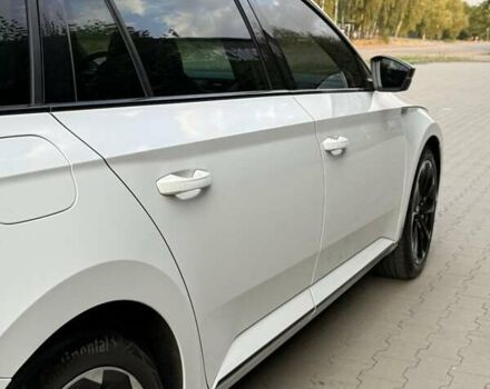 Білий Шкода Суперб, об'ємом двигуна 1.4 л та пробігом 112 тис. км за 29500 $, фото 21 на Automoto.ua