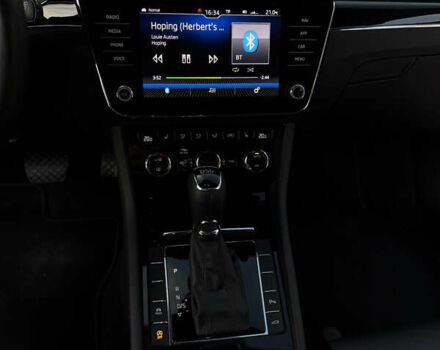 Білий Шкода Суперб, об'ємом двигуна 1.97 л та пробігом 170 тис. км за 29999 $, фото 12 на Automoto.ua