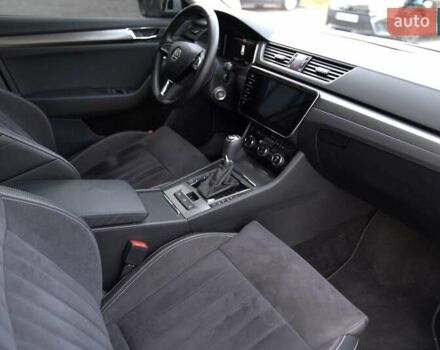 Белый Шкода Суперб, объемом двигателя 1.97 л и пробегом 196 тыс. км за 25500 $, фото 41 на Automoto.ua