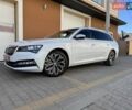 Білий Шкода Суперб, об'ємом двигуна 1.4 л та пробігом 190 тис. км за 24700 $, фото 1 на Automoto.ua
