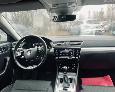 Білий Шкода Суперб, об'ємом двигуна 1.97 л та пробігом 176 тис. км за 28277 $, фото 2 на Automoto.ua