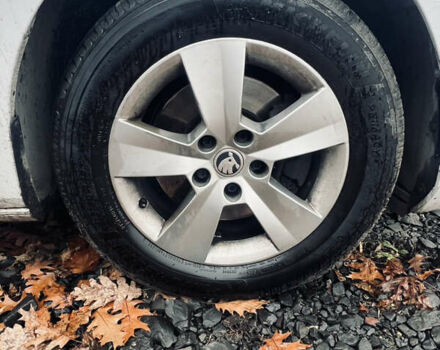 Білий Шкода Суперб, об'ємом двигуна 1.97 л та пробігом 176 тис. км за 28277 $, фото 6 на Automoto.ua