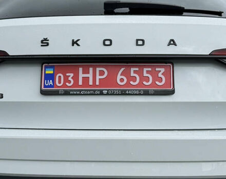 Білий Шкода Суперб, об'ємом двигуна 1.97 л та пробігом 212 тис. км за 27999 $, фото 12 на Automoto.ua