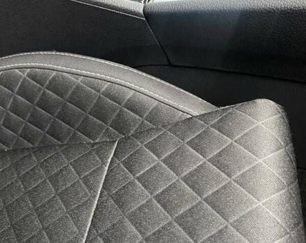 Белый Шкода Суперб, объемом двигателя 1.97 л и пробегом 61 тыс. км за 28000 $, фото 17 на Automoto.ua