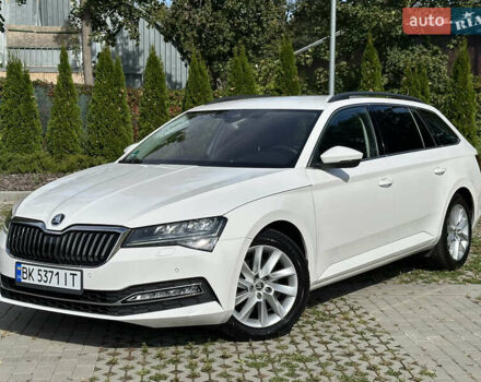 Білий Шкода Суперб, об'ємом двигуна 1.97 л та пробігом 56 тис. км за 28000 $, фото 7 на Automoto.ua