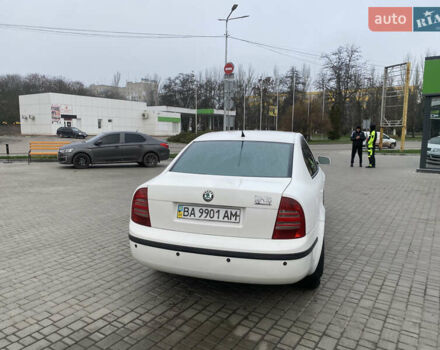 Белый Шкода Суперб, объемом двигателя 1.78 л и пробегом 240 тыс. км за 5000 $, фото 10 на Automoto.ua