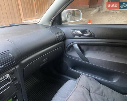 Белый Шкода Суперб, объемом двигателя 1.78 л и пробегом 240 тыс. км за 5000 $, фото 51 на Automoto.ua