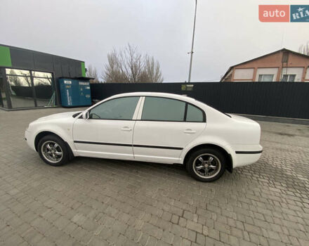 Белый Шкода Суперб, объемом двигателя 1.78 л и пробегом 240 тыс. км за 5000 $, фото 28 на Automoto.ua