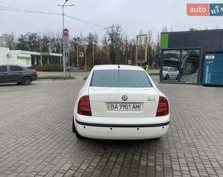 Белый Шкода Суперб, объемом двигателя 1.78 л и пробегом 240 тыс. км за 5000 $, фото 11 на Automoto.ua