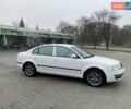 Белый Шкода Суперб, объемом двигателя 1.78 л и пробегом 240 тыс. км за 5000 $, фото 4 на Automoto.ua