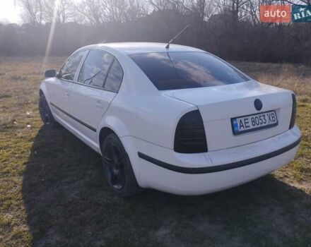 Белый Шкода Суперб, объемом двигателя 1.9 л и пробегом 310 тыс. км за 5800 $, фото 3 на Automoto.ua