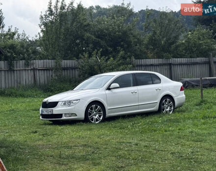 Белый Шкода Суперб, объемом двигателя 1.8 л и пробегом 163 тыс. км за 8900 $, фото 9 на Automoto.ua