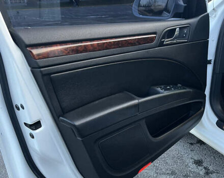 Белый Шкода Суперб, объемом двигателя 2 л и пробегом 270 тыс. км за 8700 $, фото 21 на Automoto.ua