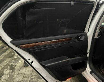 Білий Шкода Суперб, об'ємом двигуна 2 л та пробігом 270 тис. км за 9300 $, фото 20 на Automoto.ua