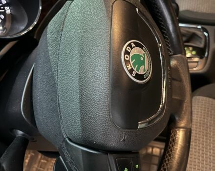 Білий Шкода Суперб, об'ємом двигуна 2 л та пробігом 270 тис. км за 9300 $, фото 12 на Automoto.ua