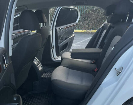 Белый Шкода Суперб, объемом двигателя 2 л и пробегом 270 тыс. км за 8700 $, фото 18 на Automoto.ua