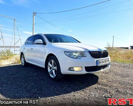 Белый Шкода Суперб, объемом двигателя 1.8 л и пробегом 238 тыс. км за 8500 $, фото 5 на Automoto.ua