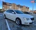 Білий Шкода Суперб, об'ємом двигуна 2 л та пробігом 374 тис. км за 8200 $, фото 1 на Automoto.ua