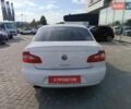 Белый Шкода Суперб, объемом двигателя 1.8 л и пробегом 350 тыс. км за 8300 $, фото 5 на Automoto.ua