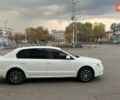 Белый Шкода Суперб, объемом двигателя 1.8 л и пробегом 241 тыс. км за 7100 $, фото 14 на Automoto.ua