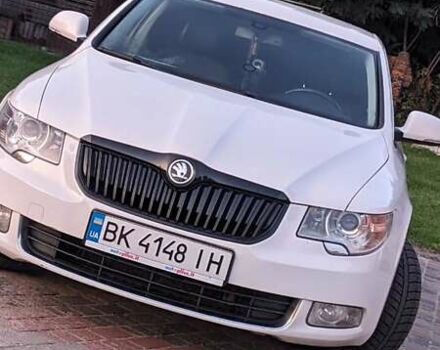 Шкода Суперб 2011 у Заречном на Automoto.ua Білий Шкода Суперб, об'ємом двигуна 2 л та пробігом 380 тис. км за 9500 $, фото 2 на Automoto.ua