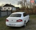 Белый Шкода Суперб, объемом двигателя 1.8 л и пробегом 307 тыс. км за 8200 $, фото 4 на Automoto.ua