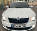 Белый Шкода Суперб, объемом двигателя 1.8 л и пробегом 241 тыс. км за 7100 $, фото 11 на Automoto.ua
