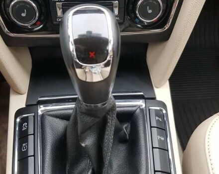 Белый Шкода Суперб, объемом двигателя 1.97 л и пробегом 250 тыс. км за 13600 $, фото 1 на Automoto.ua