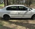 Белый Шкода Суперб, объемом двигателя 1.6 л и пробегом 280 тыс. км за 9000 $, фото 16 на Automoto.ua