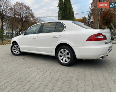 Белый Шкода Суперб, объемом двигателя 1.8 л и пробегом 230 тыс. км за 8300 $, фото 8 на Automoto.ua