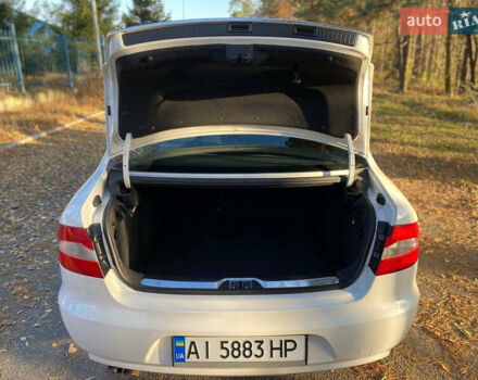 Белый Шкода Суперб, объемом двигателя 1.8 л и пробегом 238 тыс. км за 8999 $, фото 31 на Automoto.ua