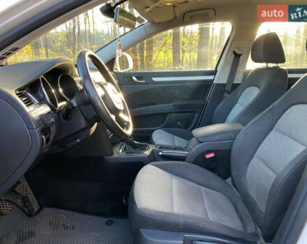 Белый Шкода Суперб, объемом двигателя 1.8 л и пробегом 238 тыс. км за 8999 $, фото 11 на Automoto.ua