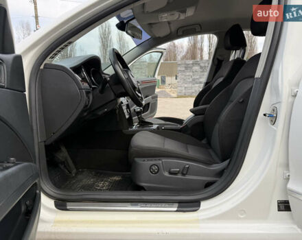 Білий Шкода Суперб, об'ємом двигуна 1.97 л та пробігом 280 тис. км за 12000 $, фото 20 на Automoto.ua