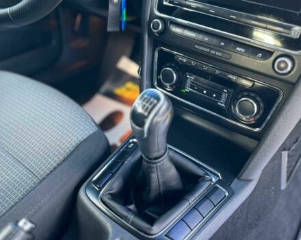 Шкода Суперб 2012 у Коломые на Automoto.ua Білий Шкода Суперб, об'ємом двигуна 2 л та пробігом 254 тис. км за 9200 $, фото 13 на Automoto.ua