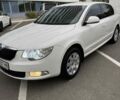 Белый Шкода Суперб, объемом двигателя 1.8 л и пробегом 109 тыс. км за 10500 $, фото 1 на Automoto.ua