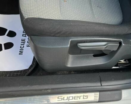 Шкода Суперб 2012 у Коломые на Automoto.ua Білий Шкода Суперб, об'ємом двигуна 2 л та пробігом 254 тис. км за 9200 $, фото 18 на Automoto.ua