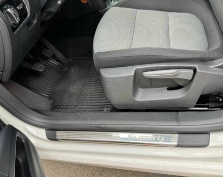 Белый Шкода Суперб, объемом двигателя 1.8 л и пробегом 109 тыс. км за 10500 $, фото 5 на Automoto.ua