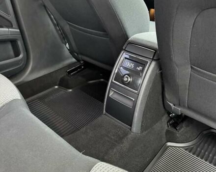 Белый Шкода Суперб, объемом двигателя 1.8 л и пробегом 109 тыс. км за 10500 $, фото 21 на Automoto.ua