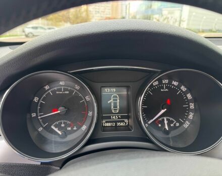 Белый Шкода Суперб, объемом двигателя 1.8 л и пробегом 109 тыс. км за 10500 $, фото 1 на Automoto.ua