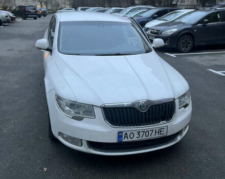 Білий Шкода Суперб, об'ємом двигуна 1.8 л та пробігом 156 тис. км за 8000 $, фото 24 на Automoto.ua