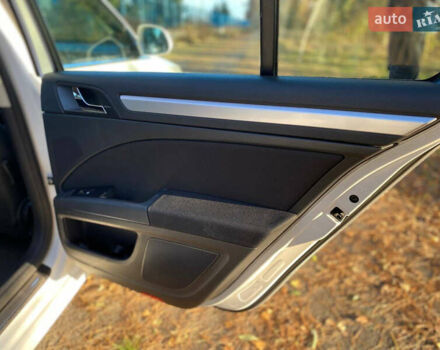 Белый Шкода Суперб, объемом двигателя 1.8 л и пробегом 238 тыс. км за 8999 $, фото 22 на Automoto.ua