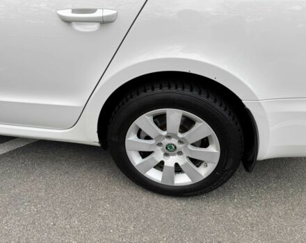 Белый Шкода Суперб, объемом двигателя 1.8 л и пробегом 109 тыс. км за 10500 $, фото 13 на Automoto.ua