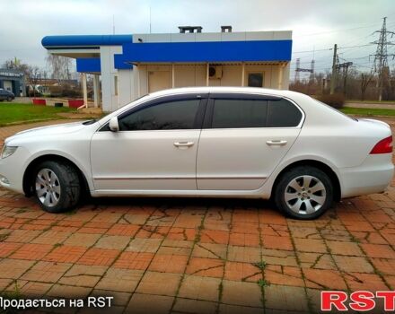 Белый Шкода Суперб, объемом двигателя 1.8 л и пробегом 230 тыс. км за 7900 $, фото 6 на Automoto.ua