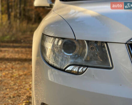 Белый Шкода Суперб, объемом двигателя 1.8 л и пробегом 238 тыс. км за 8999 $, фото 6 на Automoto.ua