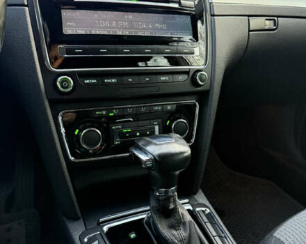 Белый Шкода Суперб, объемом двигателя 1.78 л и пробегом 180 тыс. км за 8600 $, фото 7 на Automoto.ua