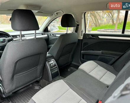 Білий Шкода Суперб, об'ємом двигуна 1.8 л та пробігом 230 тис. км за 8190 $, фото 19 на Automoto.ua